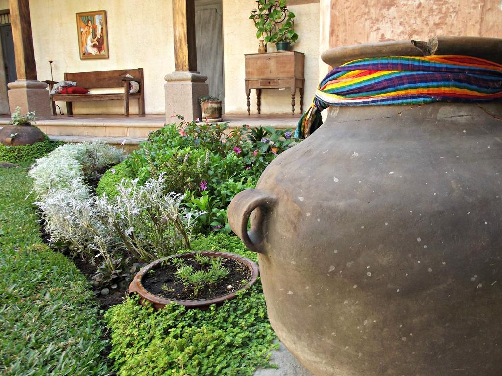 Hotel La Casona De Antigua ภายนอก รูปภาพ