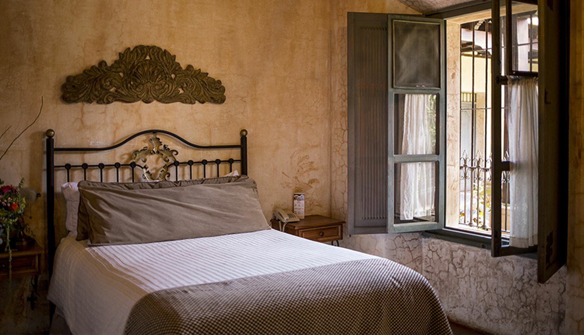 Hotel La Casona De Antigua ภายนอก รูปภาพ
